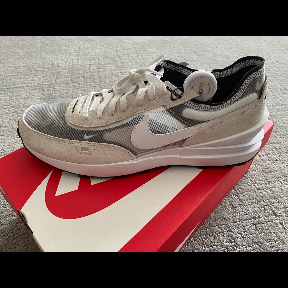 Nike Waffle One Men’s Shoe